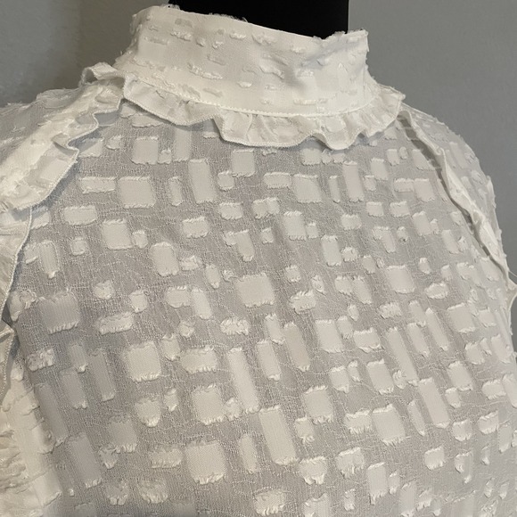 NWT IRO White Textured Ruffle Tunic Dress Size 40 Lightweight Slightly Sheer - Picture 3 of 9